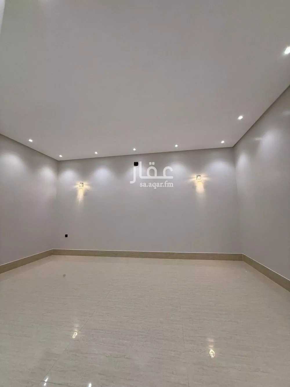 فيلا 6 غرف في المهدية 12