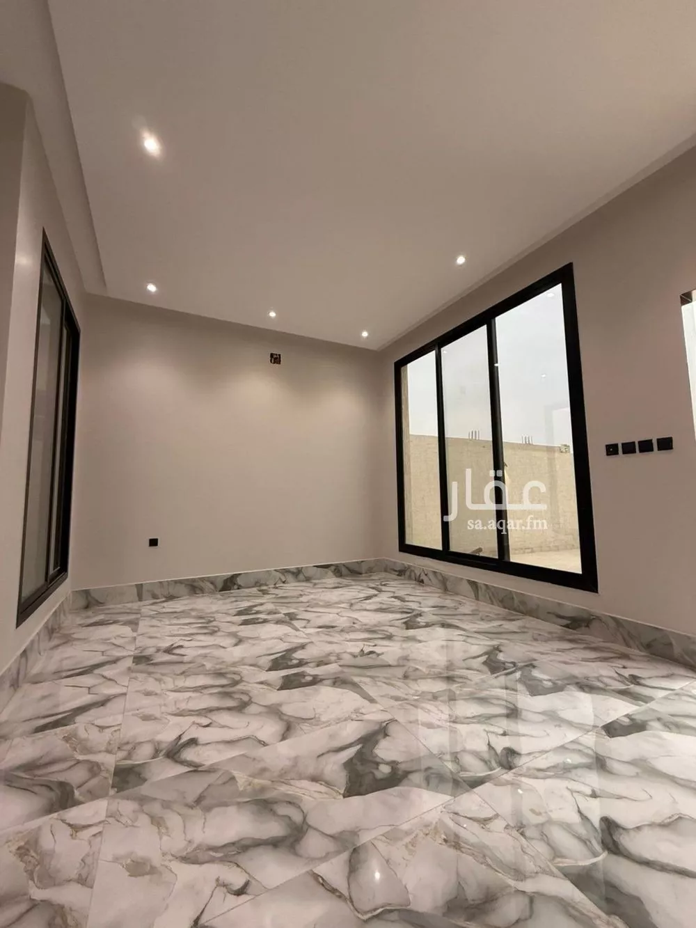 فيلا 6 غرف في المهدية 22