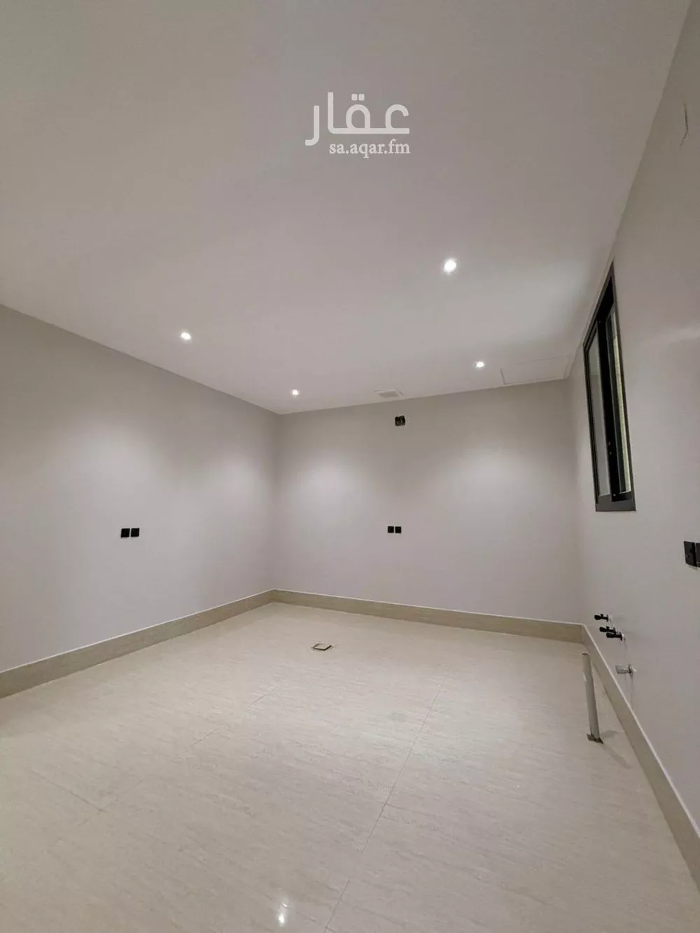 فيلا 6 غرف في المهدية 23