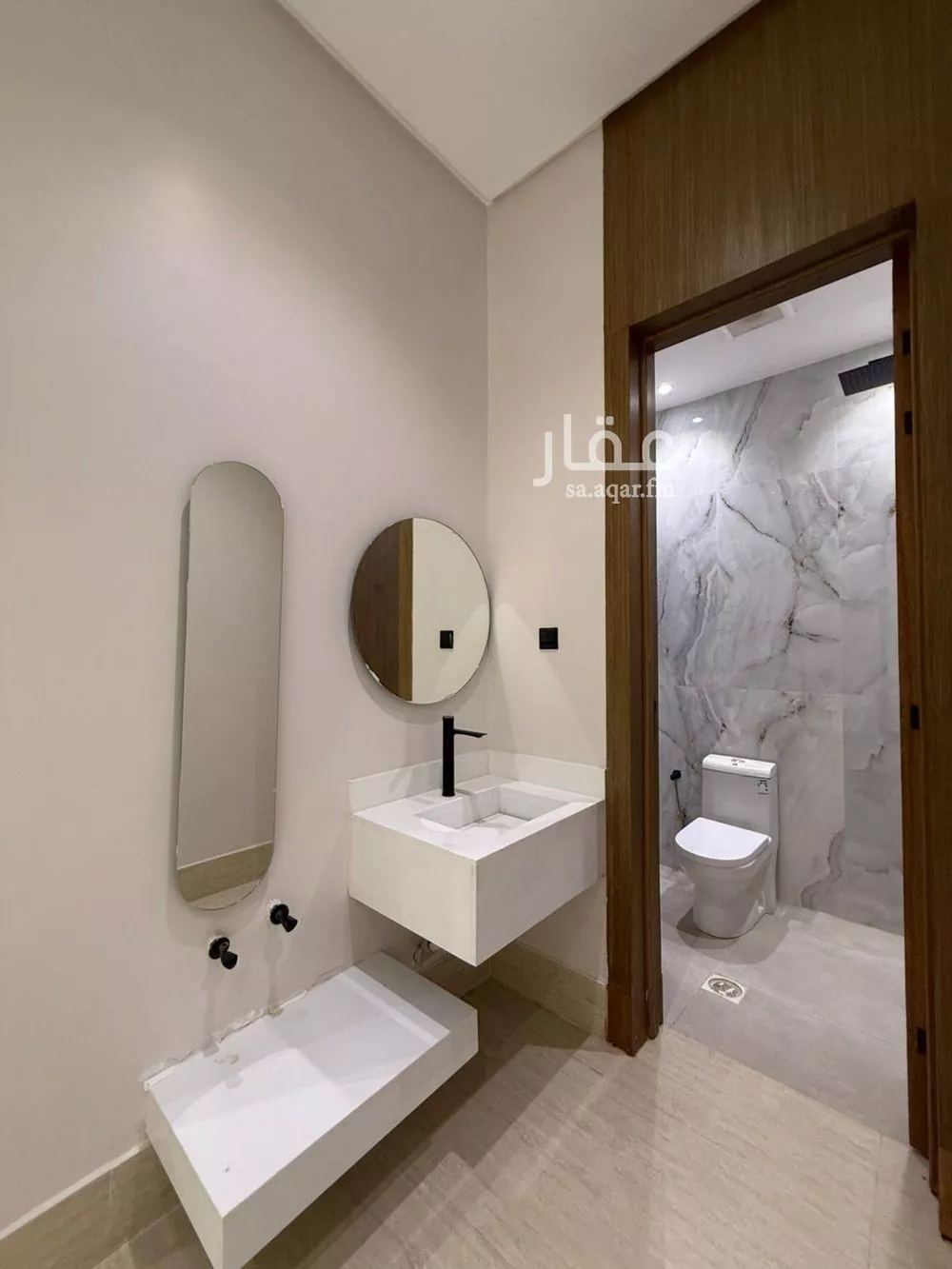 فيلا 6 غرف في المهدية 5