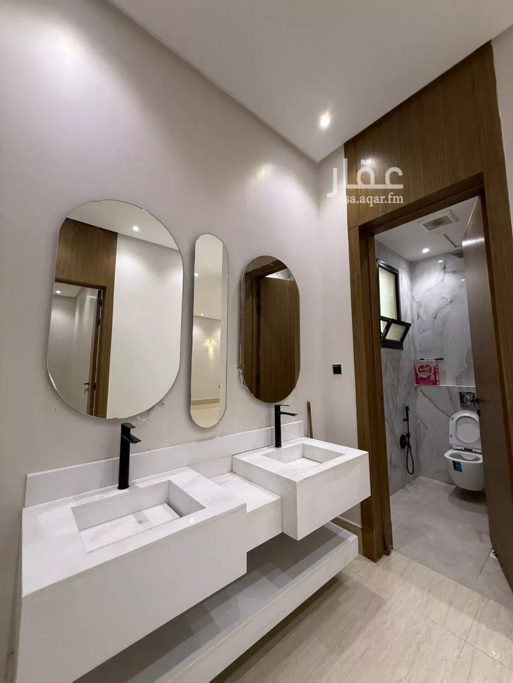 فيلا 6 غرف في المهدية 9