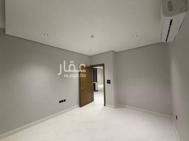 شقة 4 غرف في التعاون 18