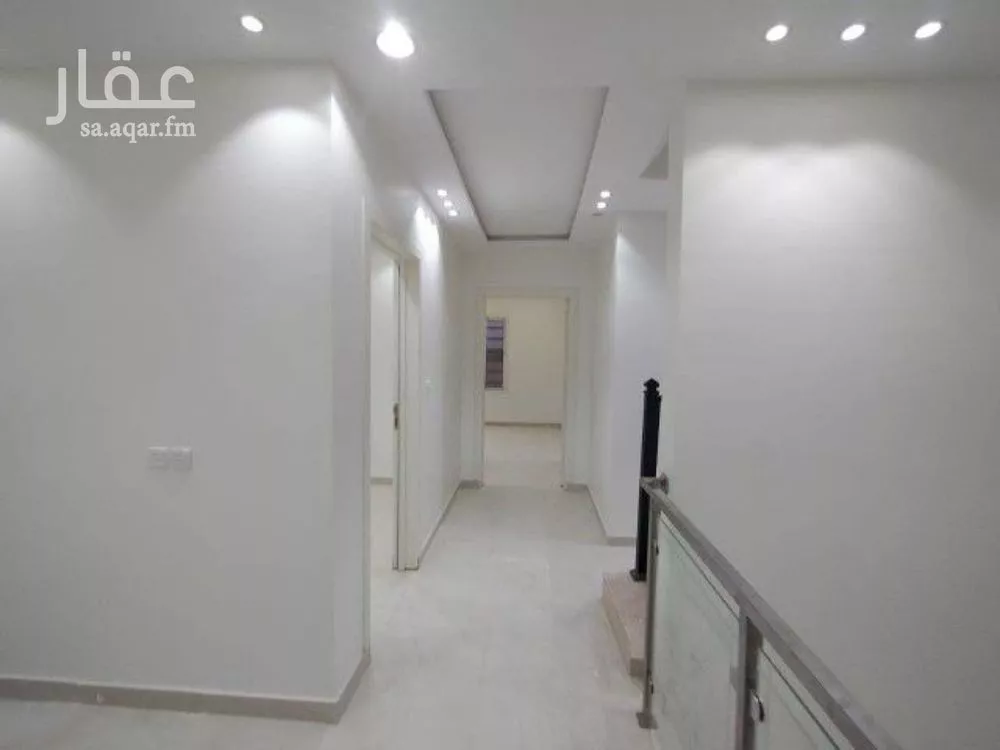 6 bedroom villa in Al Rimal 5