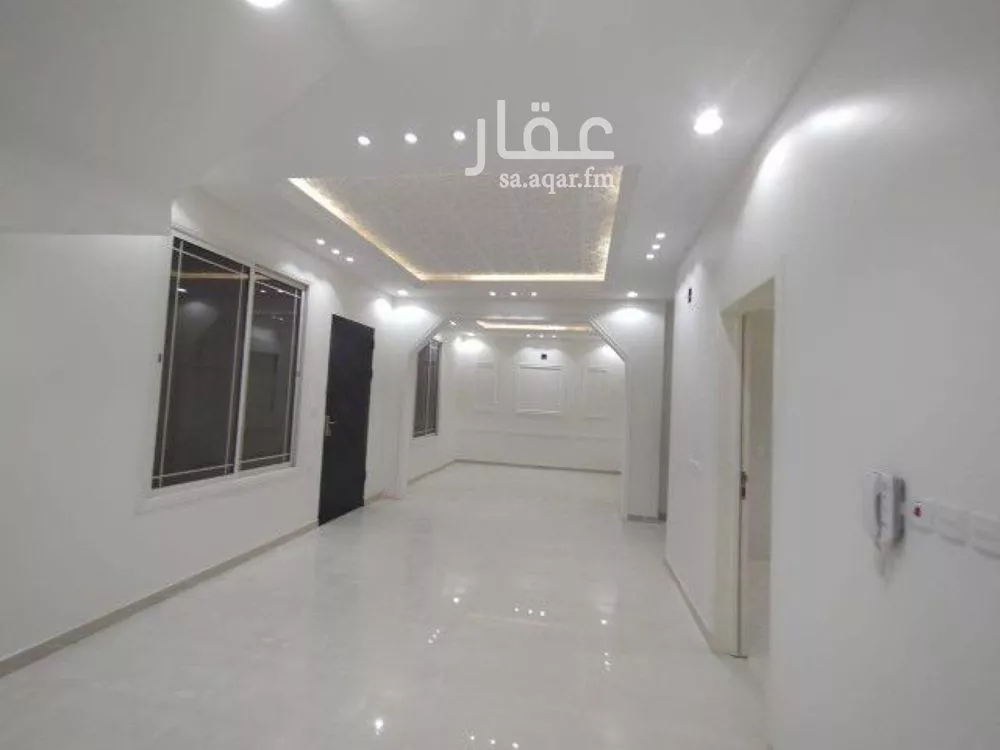 6 bedroom villa in Al Rimal 6