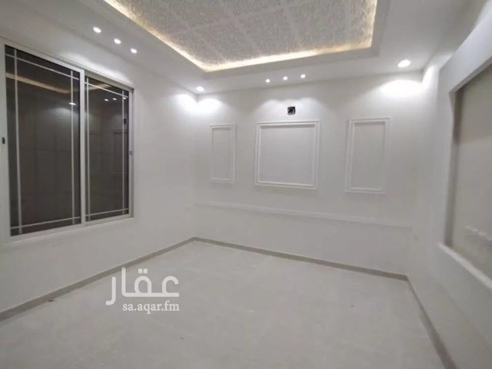 6 bedroom villa in Al Rimal 7