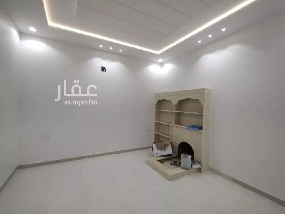 6 bedroom villa in Al Rimal 8