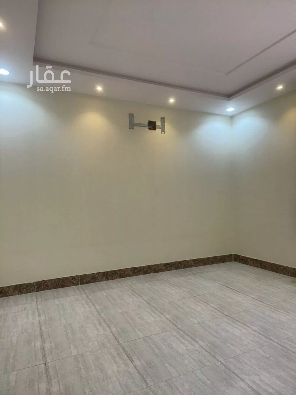 فيلا 5 غرف في طويق 18