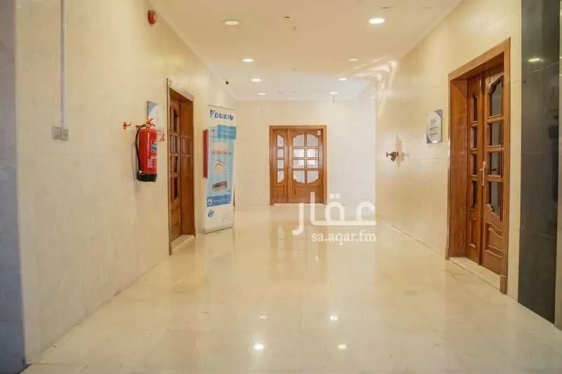 مكتب 160 م² في الطبيشي 7