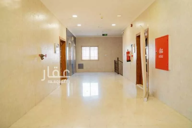 مكتب 160 م² في الطبيشي 8