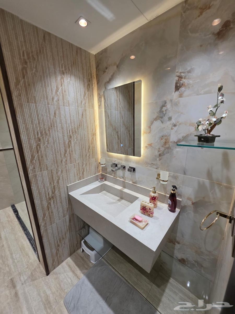 5 bedroom villa in Al Olaya 5