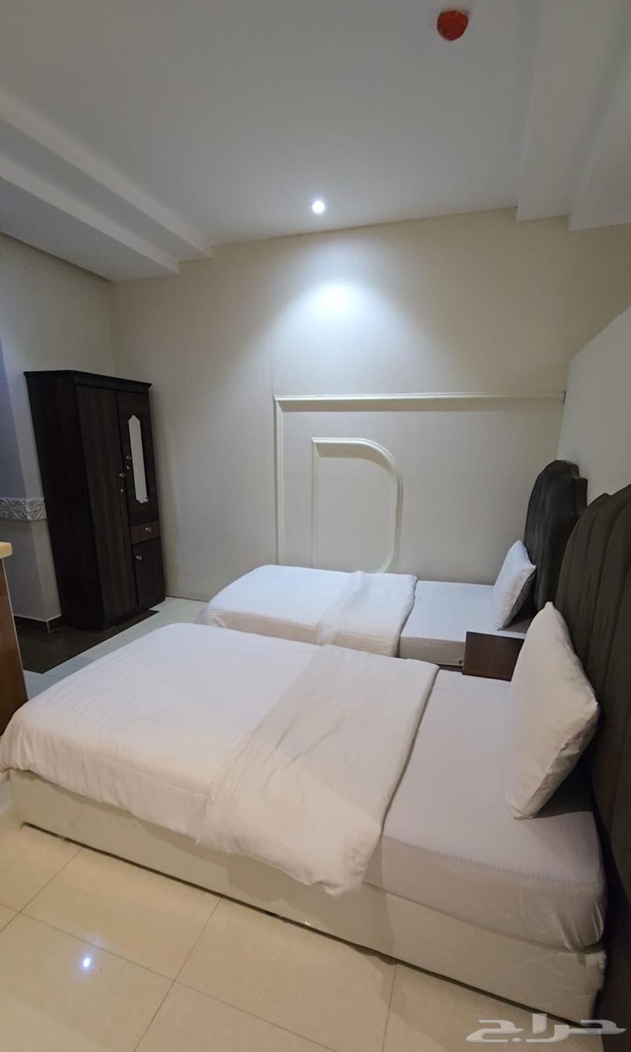 شقة 1 غرف في الخليج 4