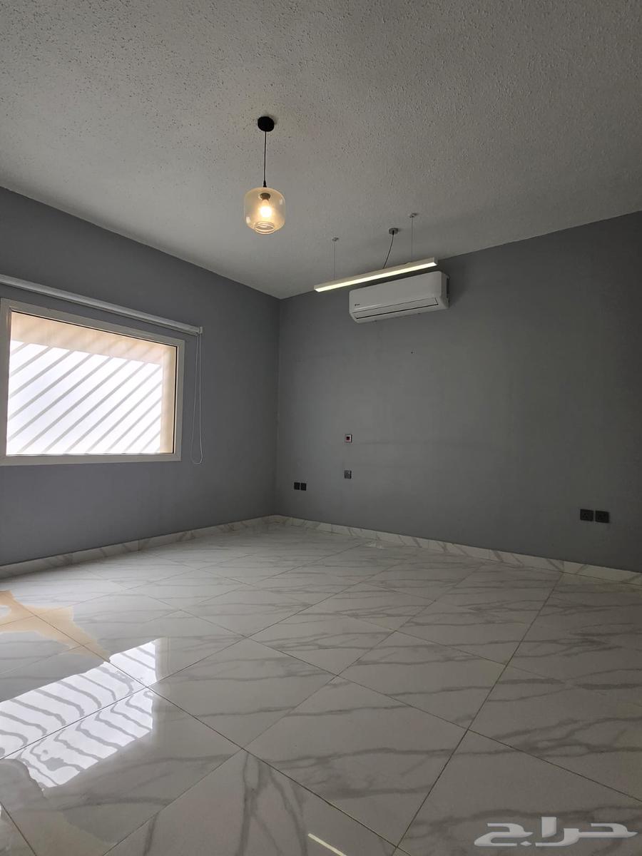 شقة 2 غرف في الروضة 6