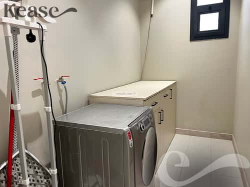 شقة  في الورود 7