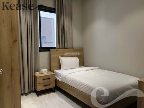 شقة  في الورود 9