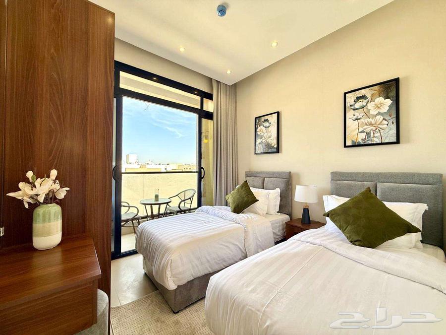 3 bedroom apartment in Al Yasmin 13