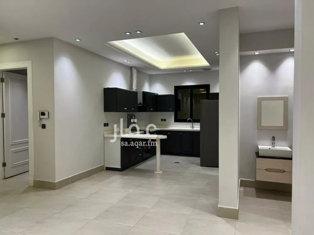 3 bedroom apartment in Al Qairawan 2