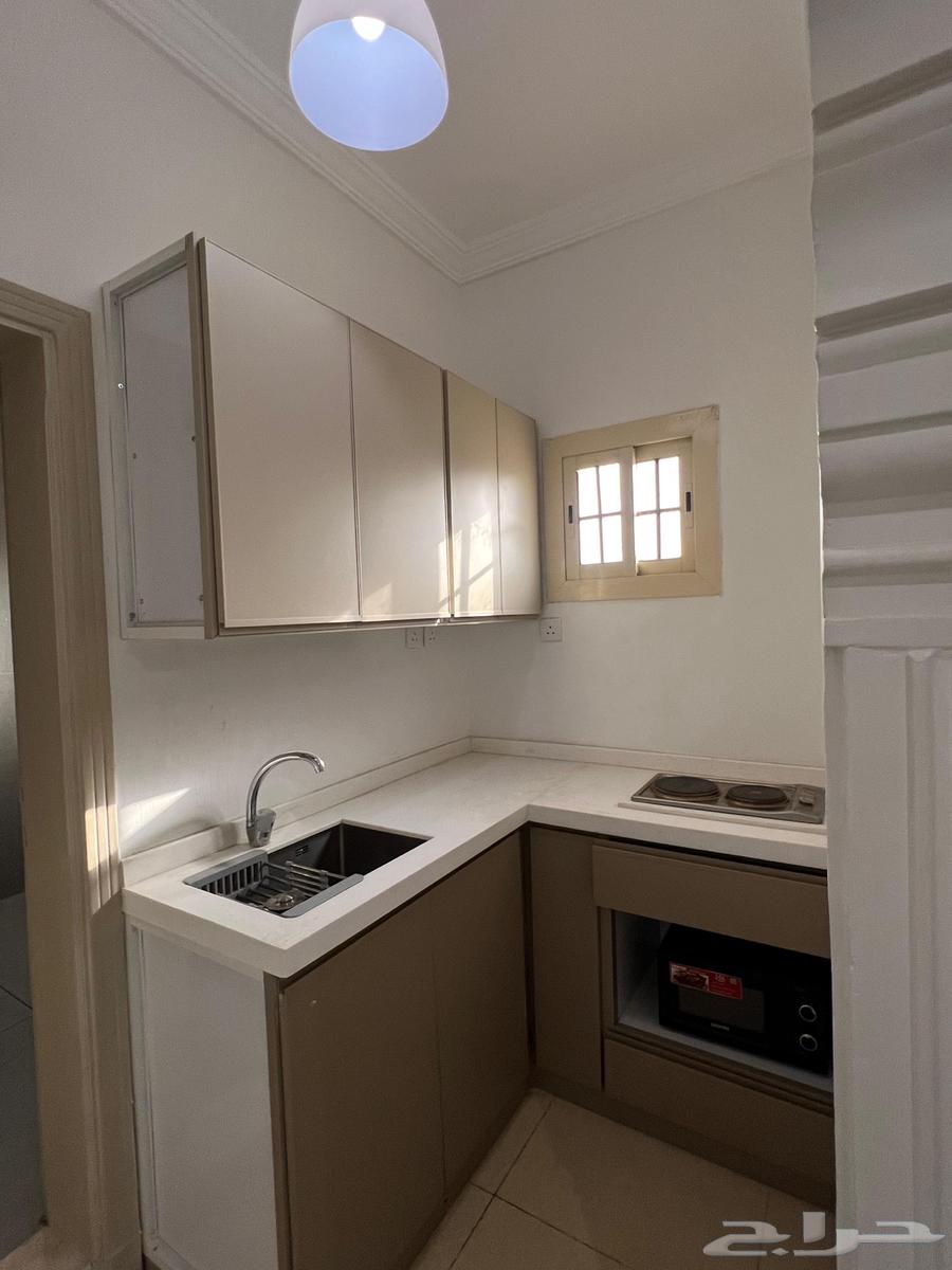 شقة 1 غرف في المروة 8