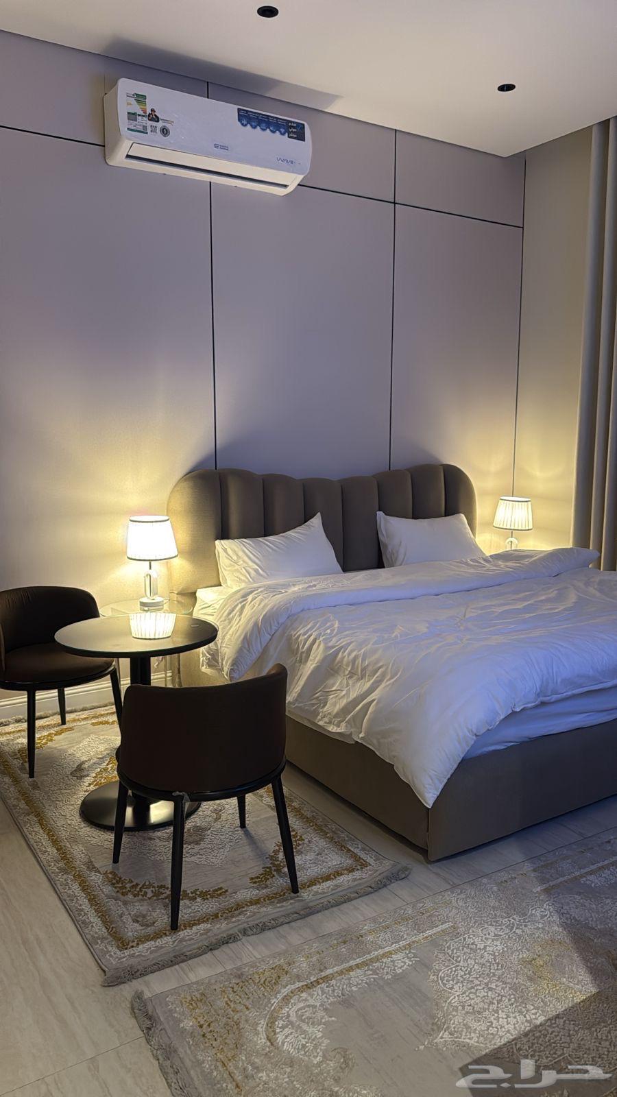 شقة  في الرويس 3