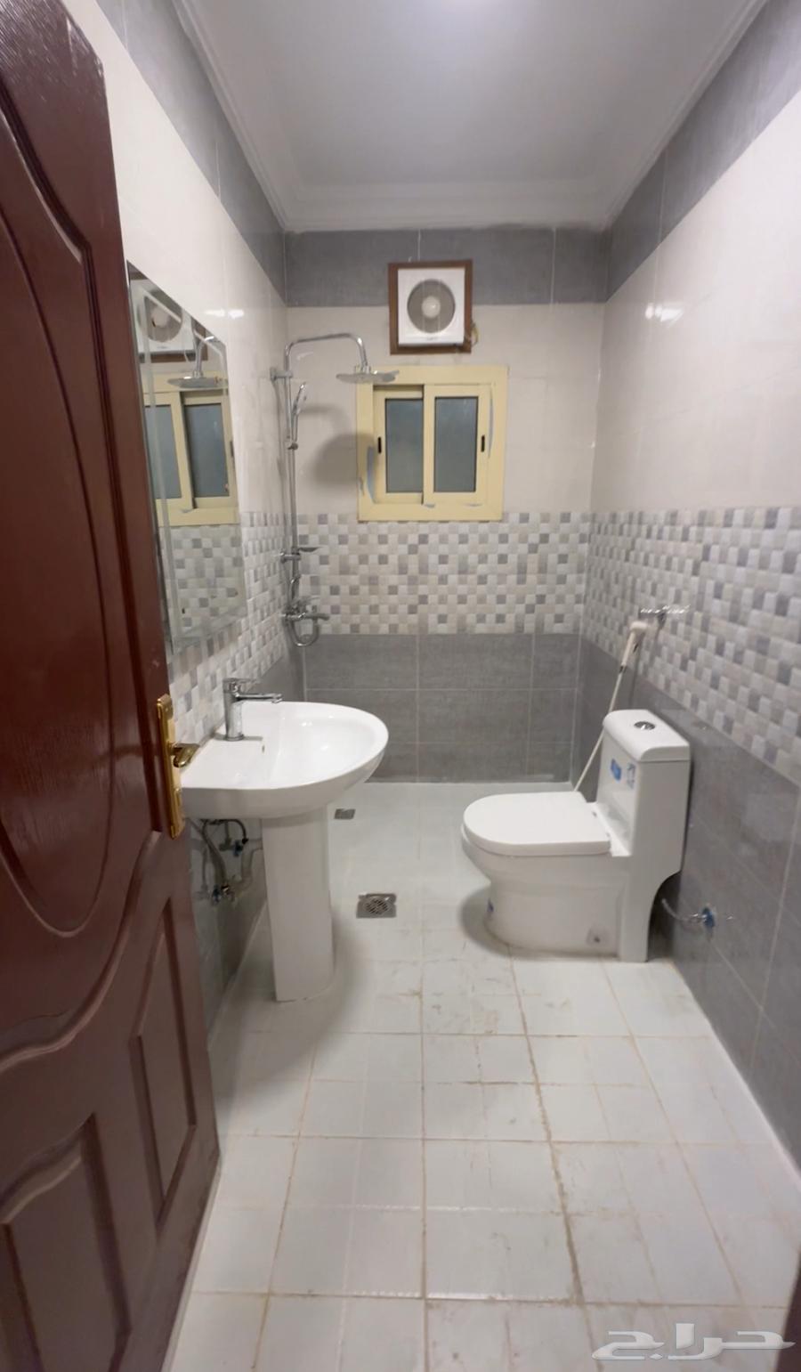 شقة 2 غرف في البوادي 4