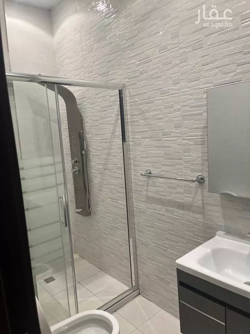 شقة 4 غرف في الواحة 10