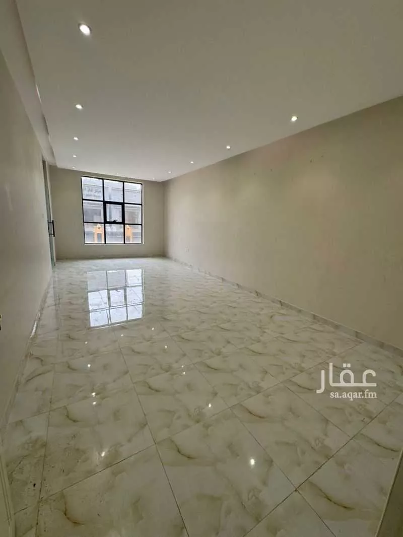 فيلا 5 غرف في طويق 8