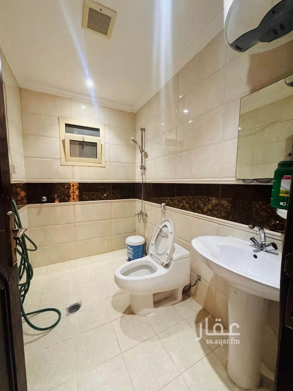 شقة 4 غرف في الفيصلية 14