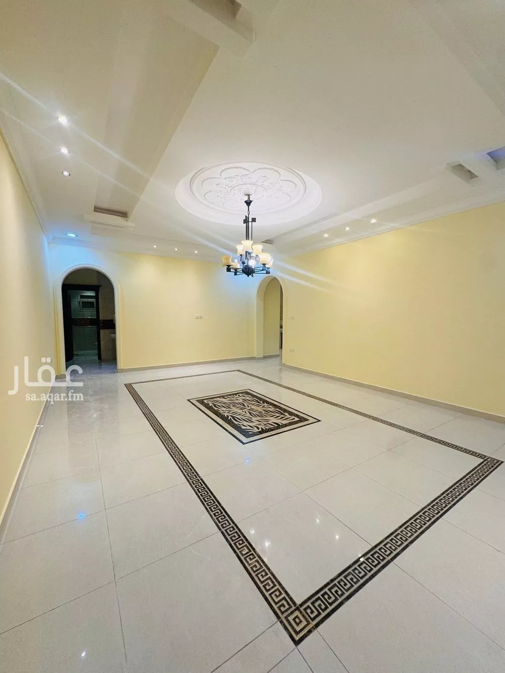 شقة 4 غرف في الفيصلية 7