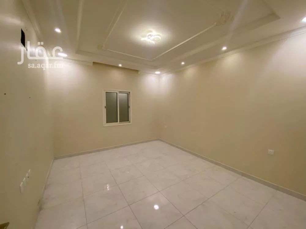 6 bedroom apartment in Ash Shulah 16