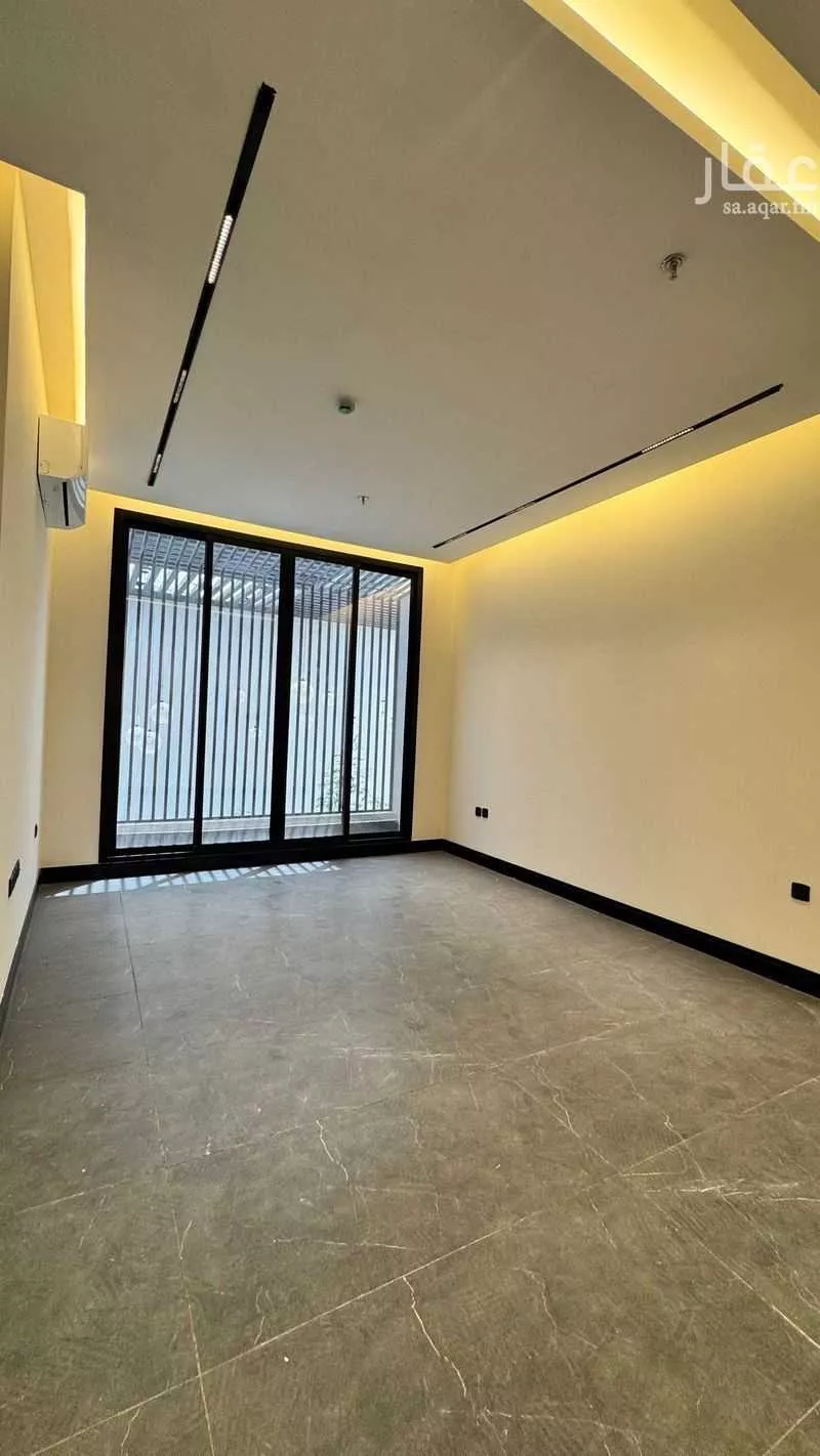 3 bedroom apartment in Al Rimal 9