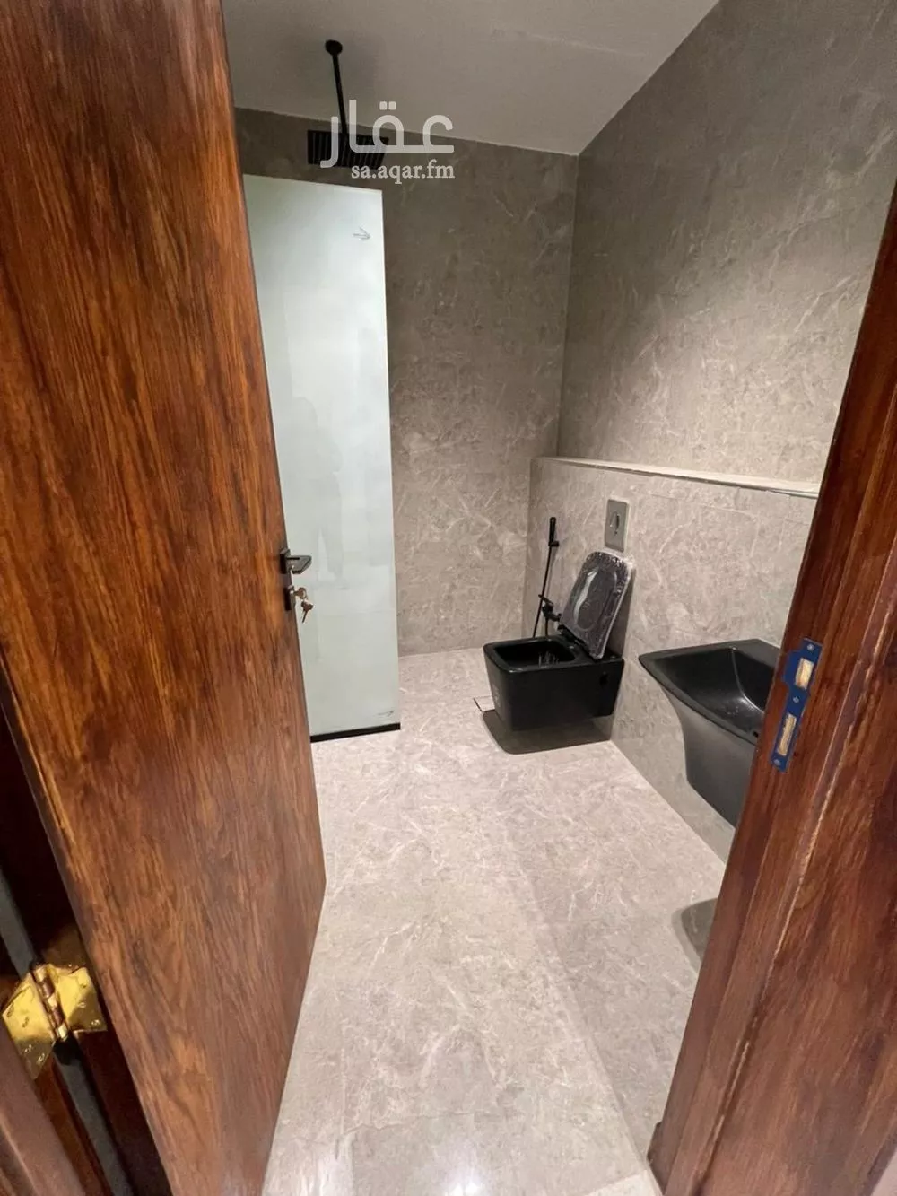 فيلا 8 غرف في المهدية 12