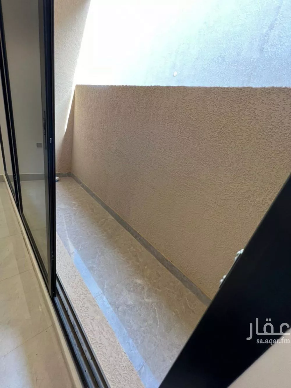 فيلا 8 غرف في المهدية 10