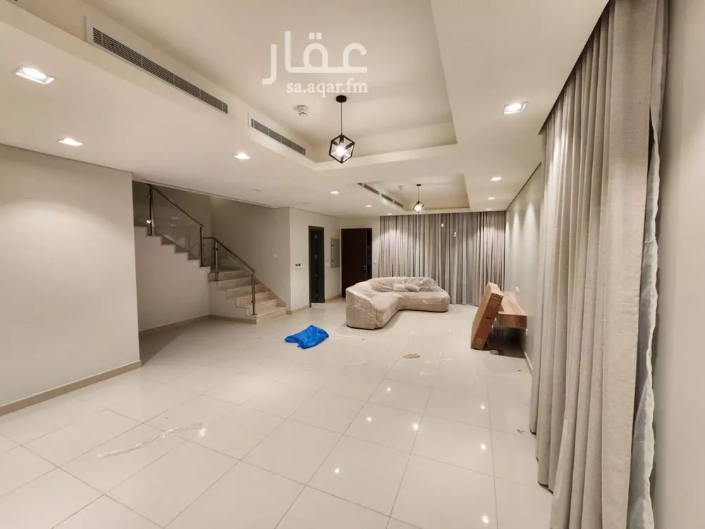 فيلا 5 غرف في المونسية 5