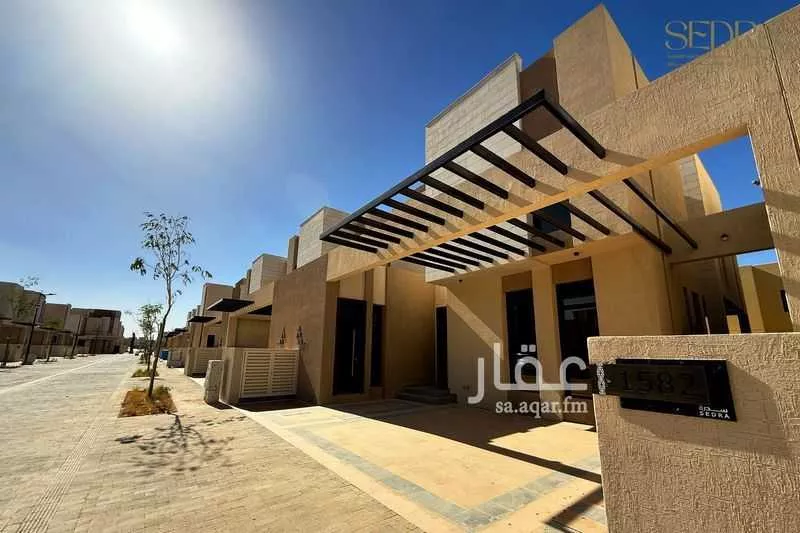 4 bedroom villa in Riyadh 14