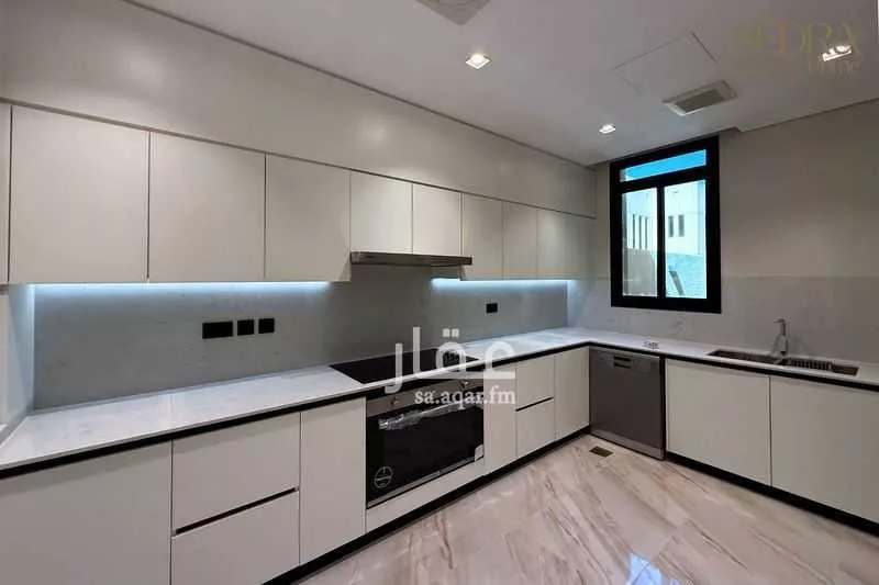 4 bedroom villa in Riyadh 5
