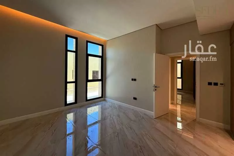 4 bedroom villa in Riyadh 9