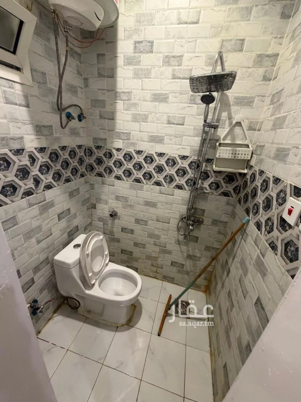 1 bedroom apartment in Al Falah 4