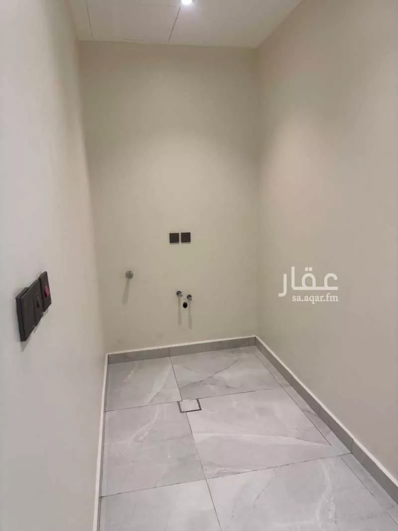 شقة 3 غرف في الملقا 14
