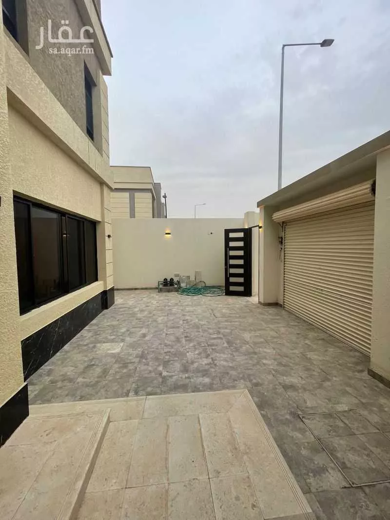 فيلا 6 غرف في الجنادرية 3