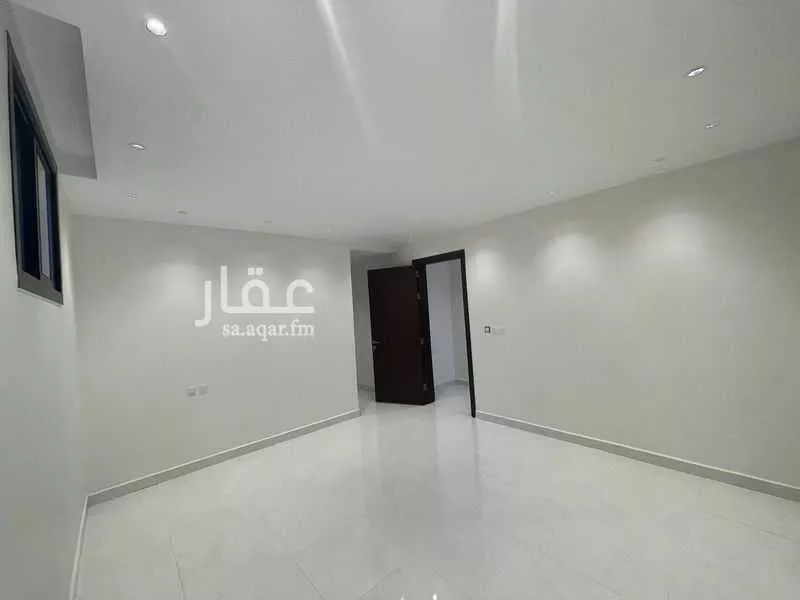 فيلا 6 غرف في الجنادرية 22