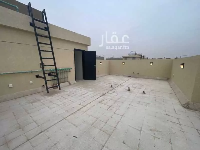 فيلا 6 غرف في الجنادرية 30