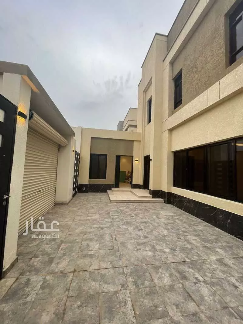 فيلا 6 غرف في الجنادرية 4