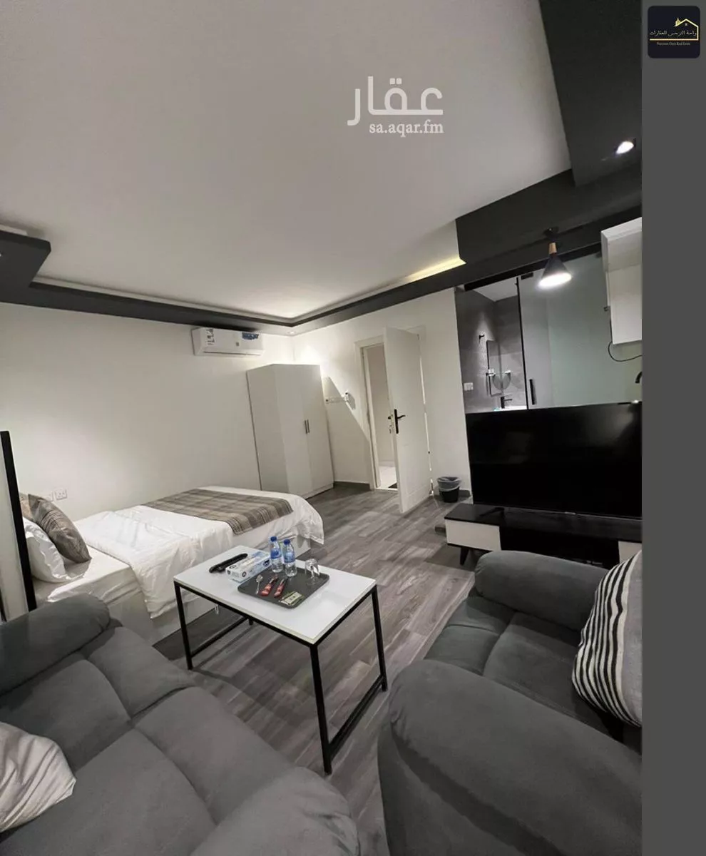 شقة 1 غرف في النخيل 3