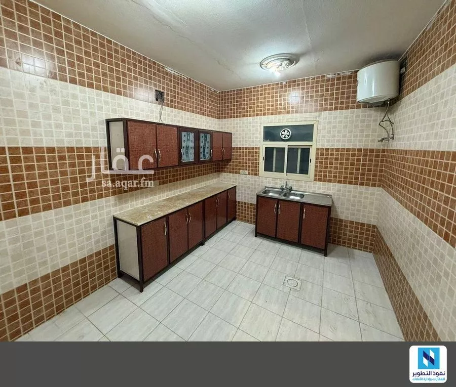 دور 3 غرف في الملقا 4