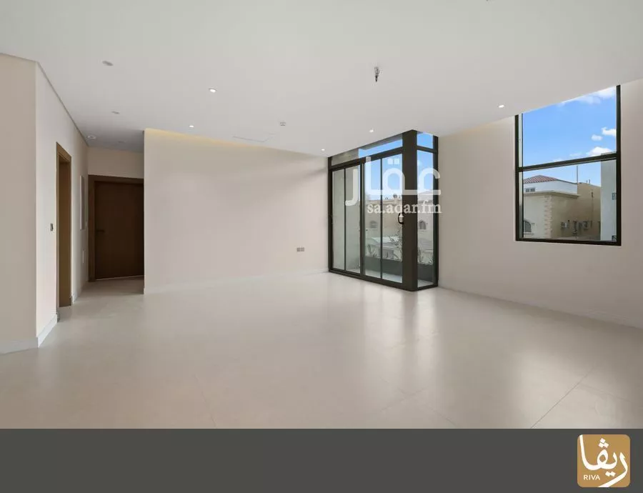 شقة 3 غرف في العقيق 8