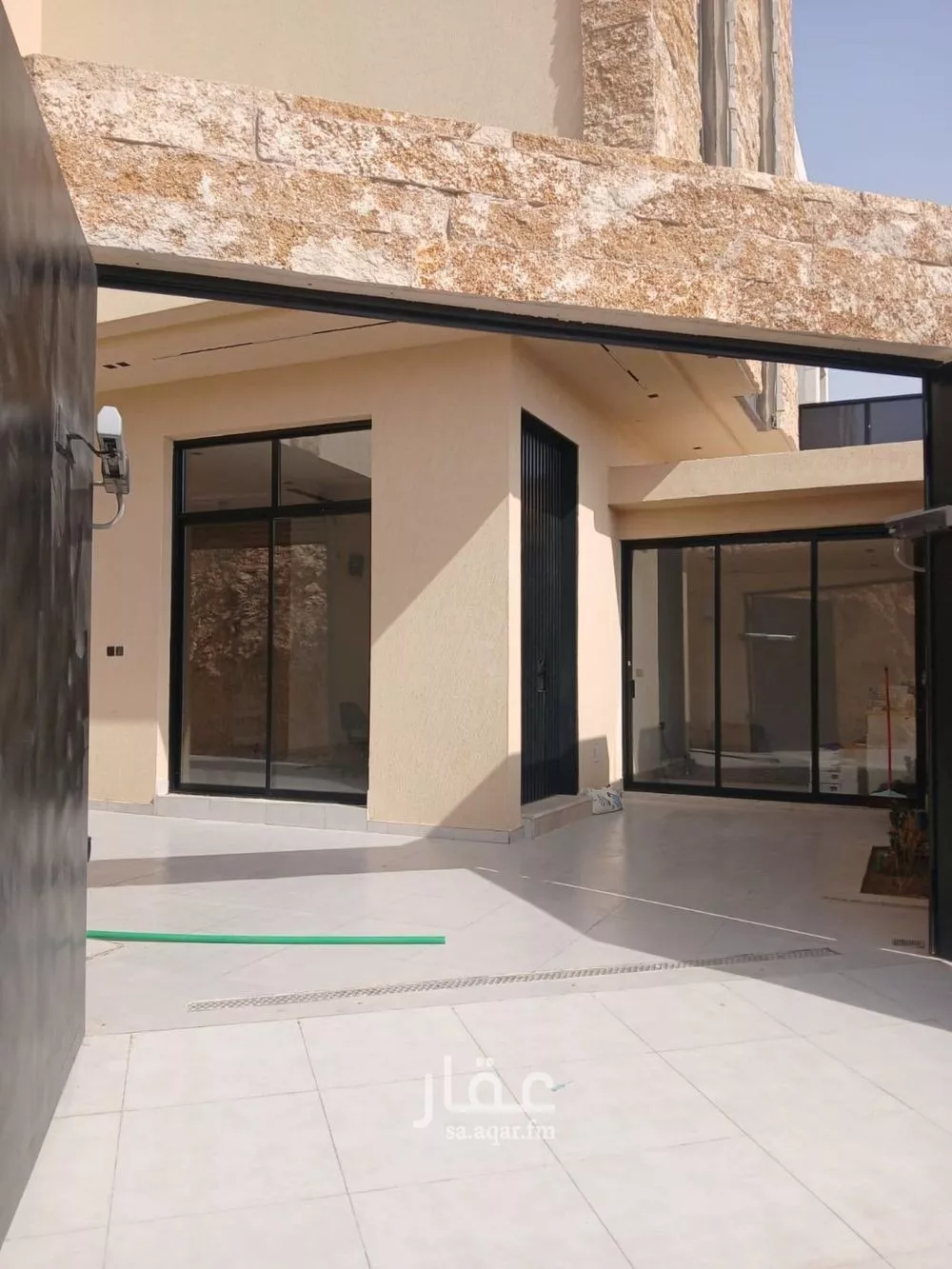 فيلا 4 غرف في النرجس 10