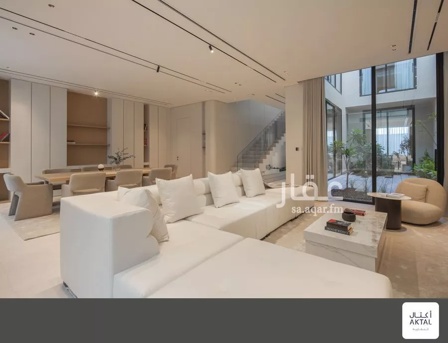 4 bedroom villa in Ar Rafiah 7