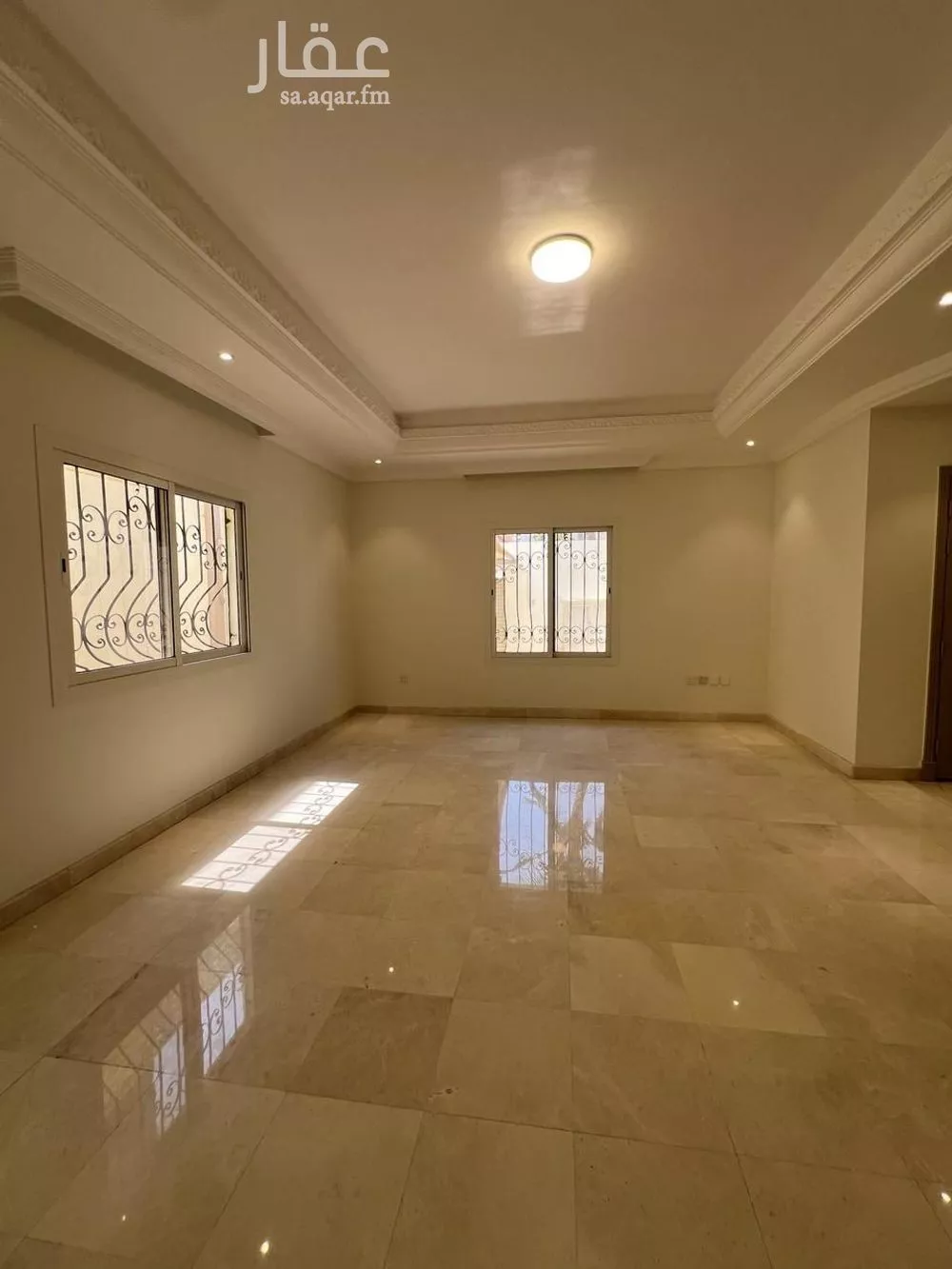 فيلا 7 غرف في البساتين 11