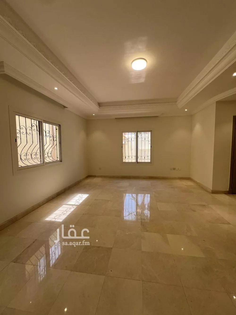 فيلا 7 غرف في البساتين 19