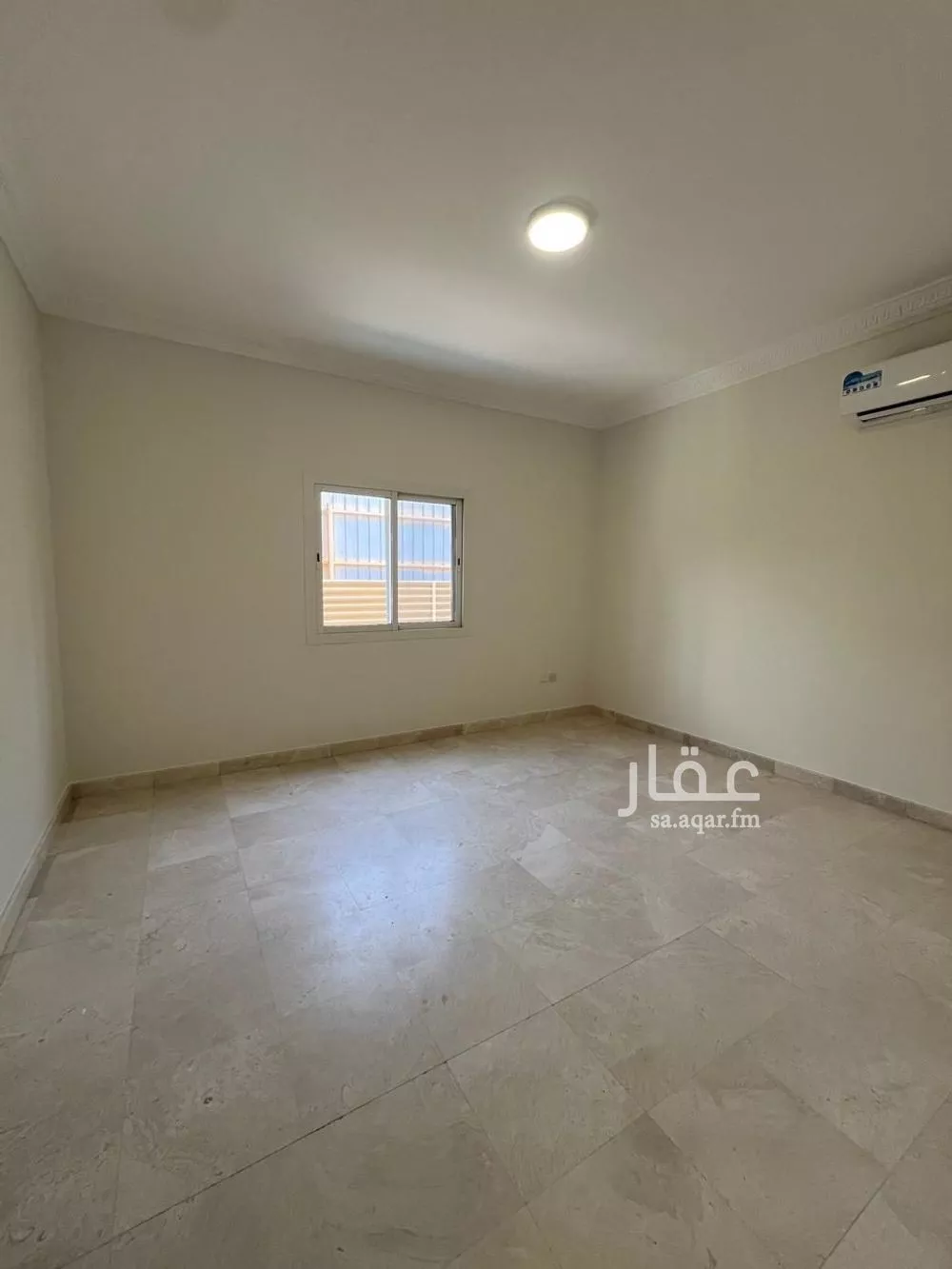 فيلا 7 غرف في البساتين 4