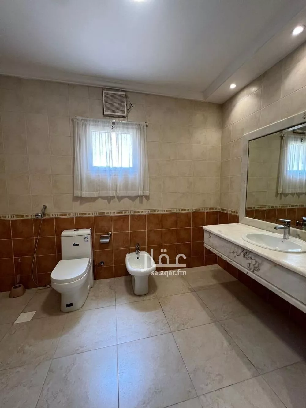 فيلا 7 غرف في البساتين 6